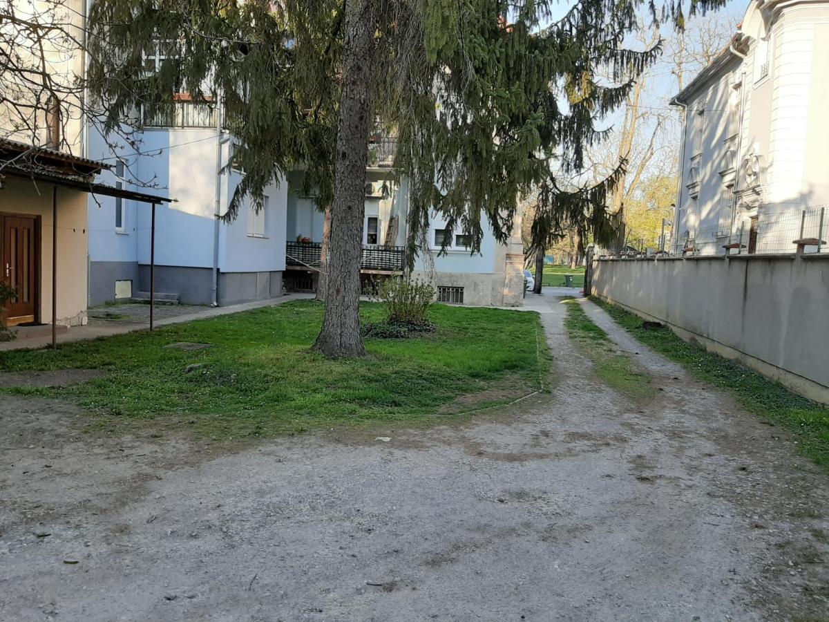 Apartman Kod Kestena Osijek Exteriér fotografie